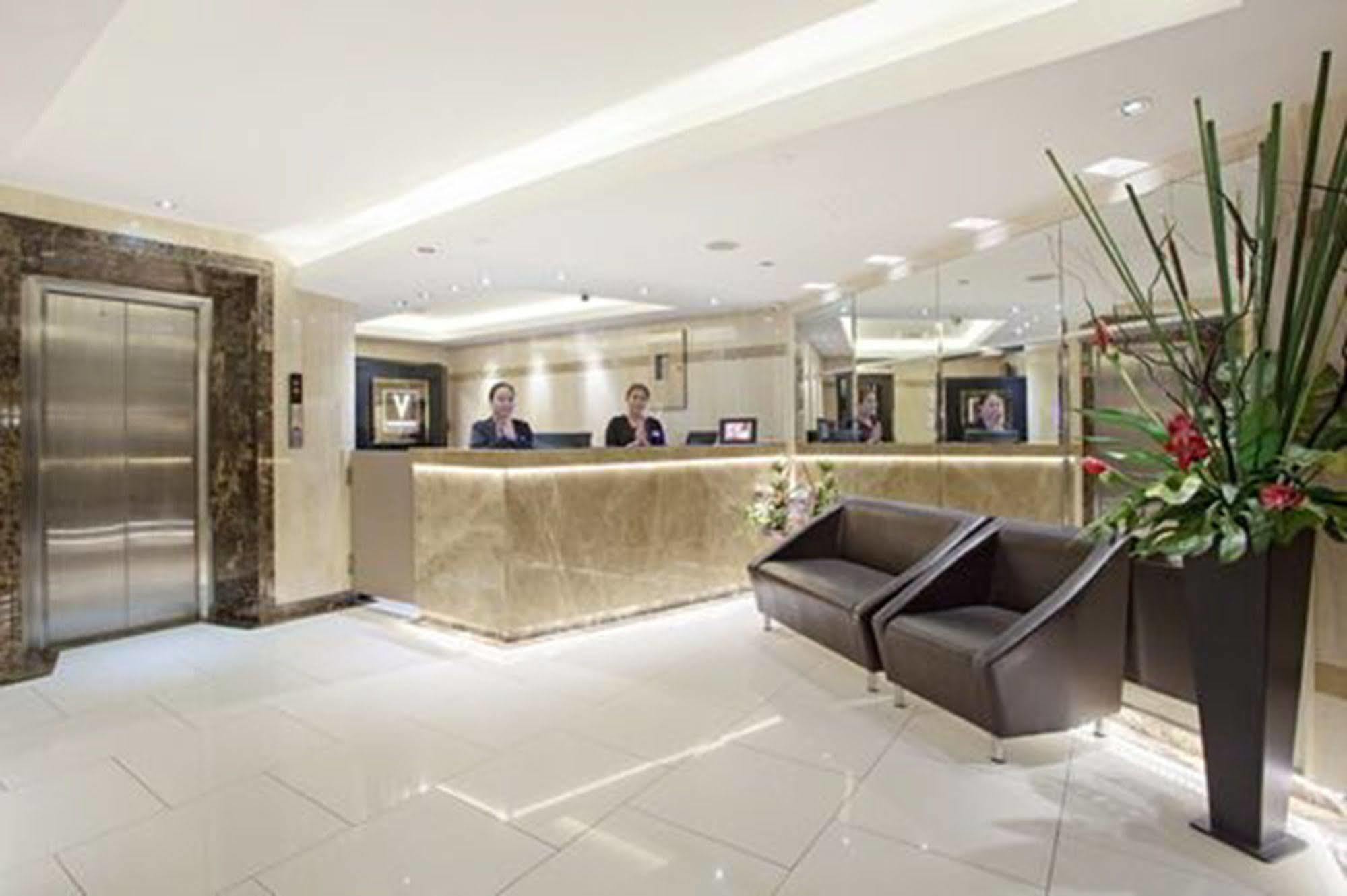 V Residence Bangkok Banguecoque Exterior foto